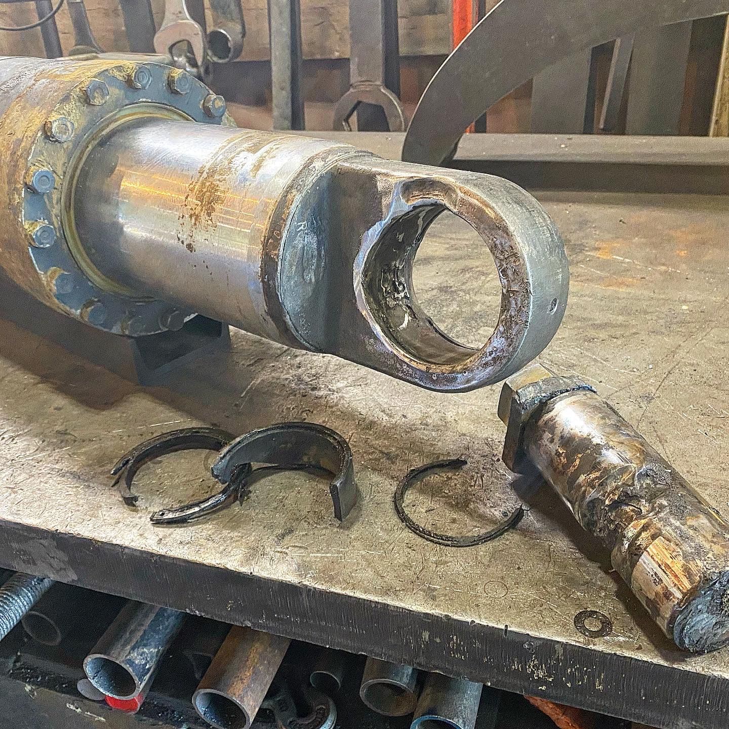 Project Komatsu Haul Truck Cylinder Back in Service After Line Bore Repair image