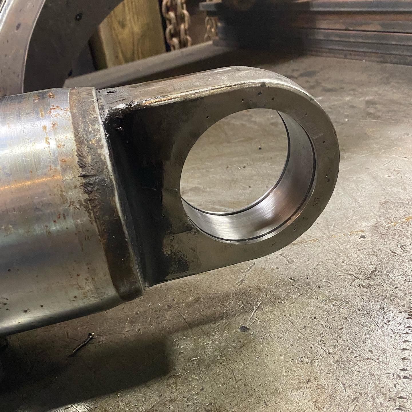 Gallery photos for Komatsu Haul Truck Cylinder Back in Service After Line Bore Repair: Image #3