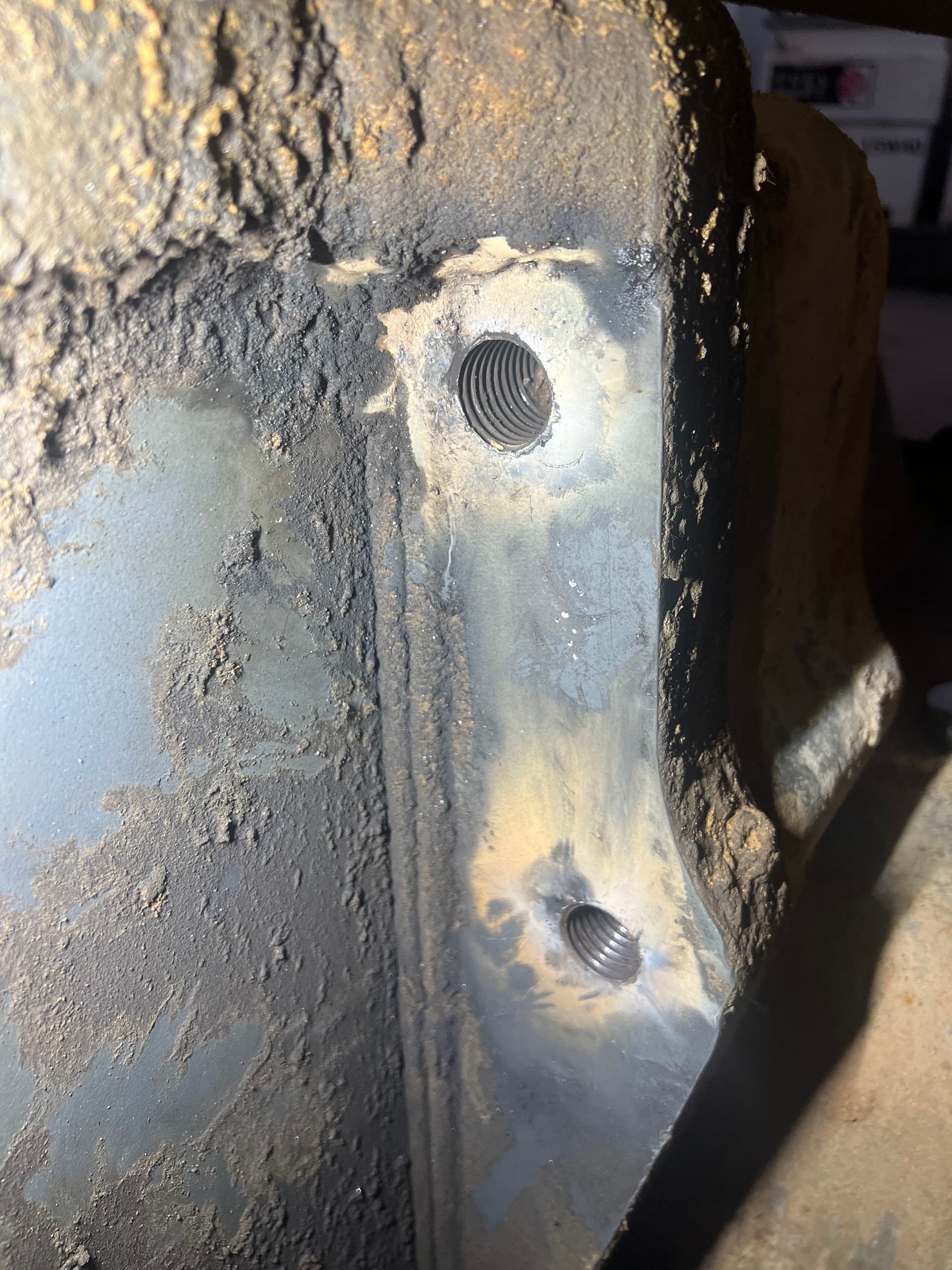 Gallery photos for Broken Bolt Extraction on a Track Frame Done Right: Image #1