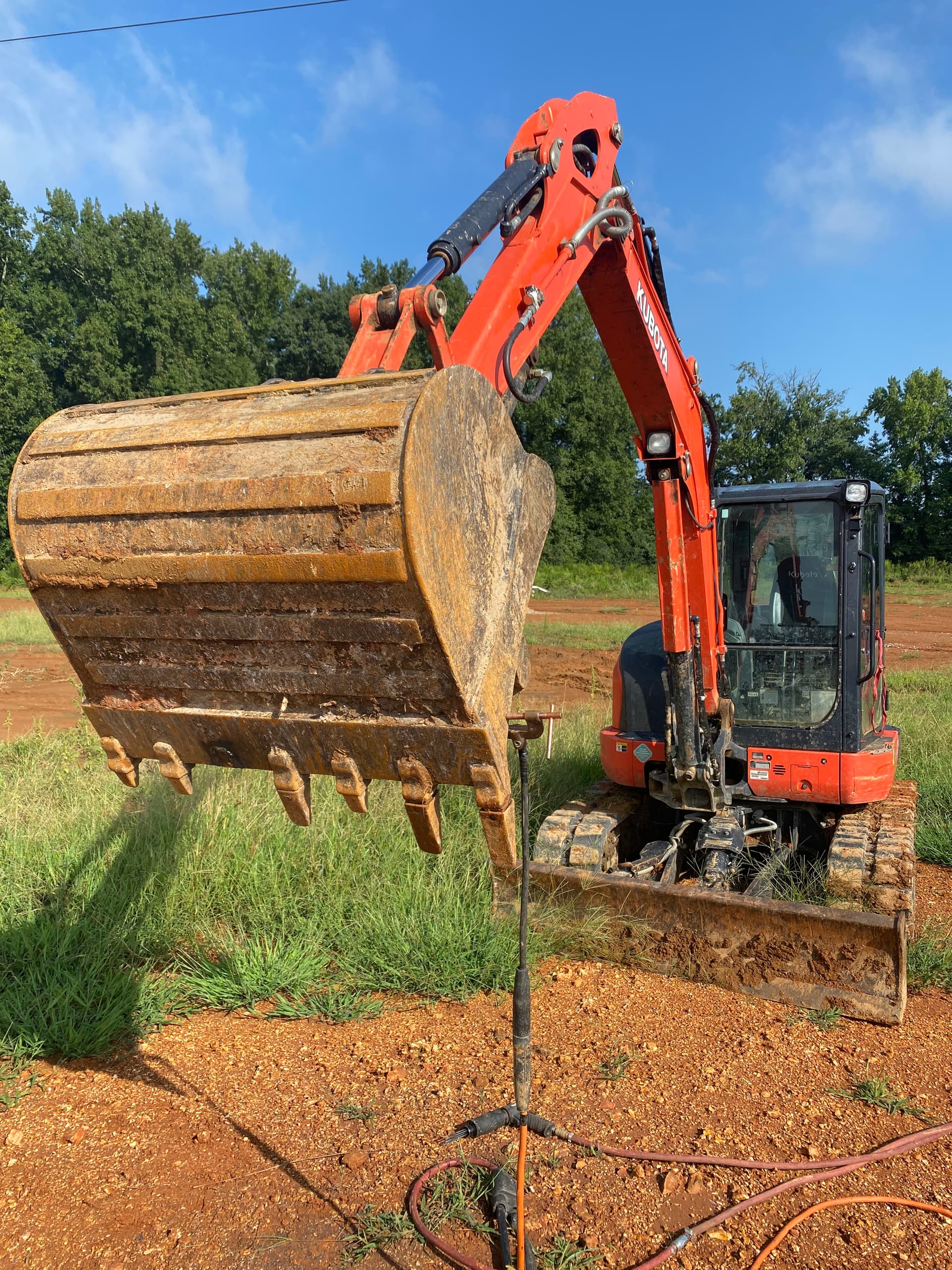 Gallery photos for Kubota Mini Excavator Bucket Shank Replacement Done Right: Image #1