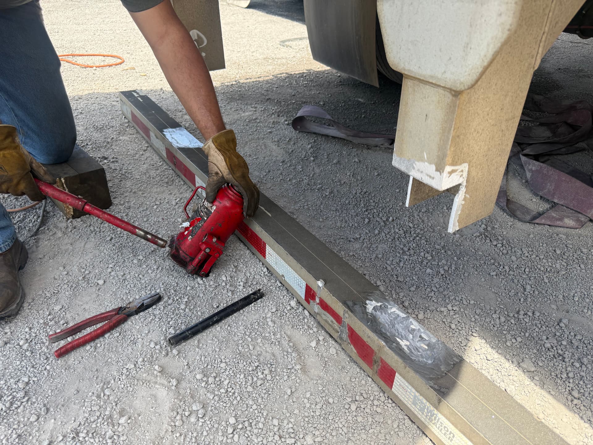 Emergency Onsite Aluminum Trailer Bumper Repair and Gusset Reinforcement image